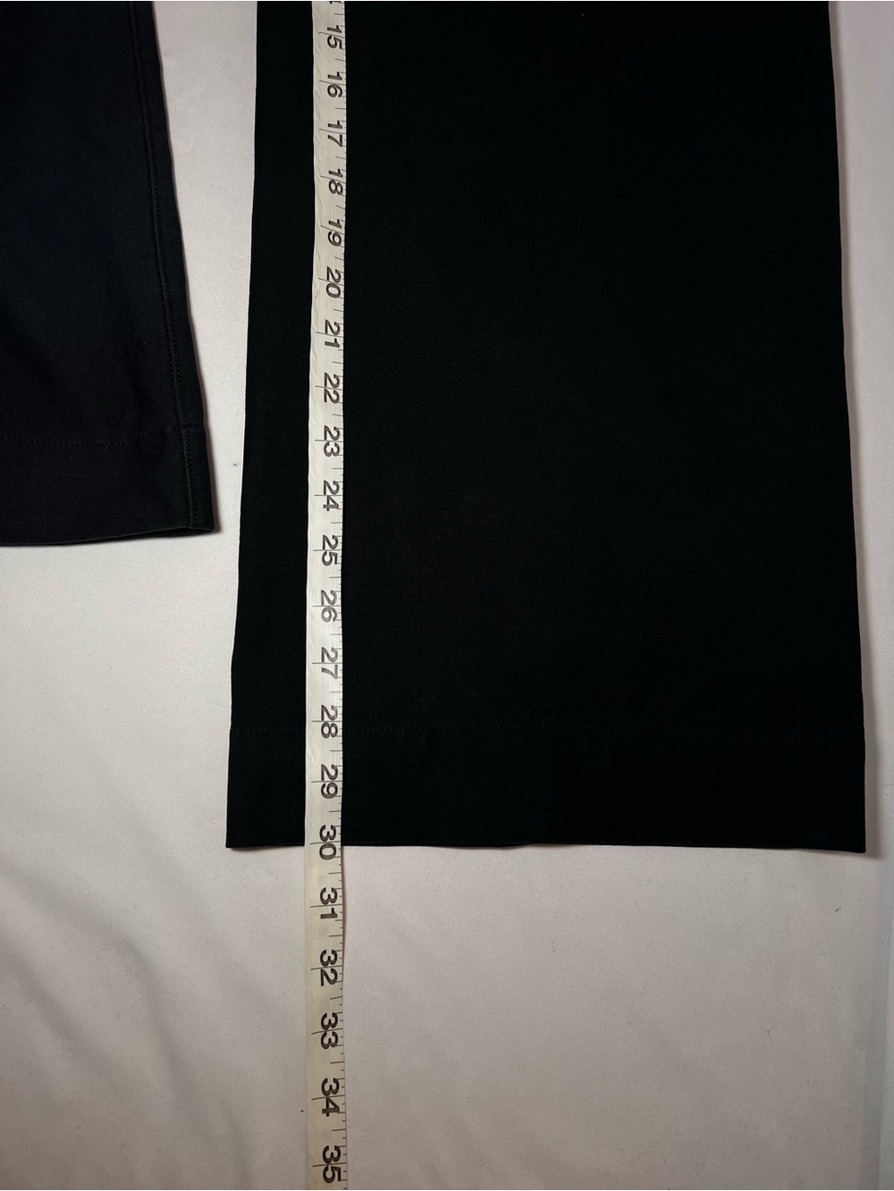 Lululemon Woman’s Black Pants Size 30 - Picture 5 of 10